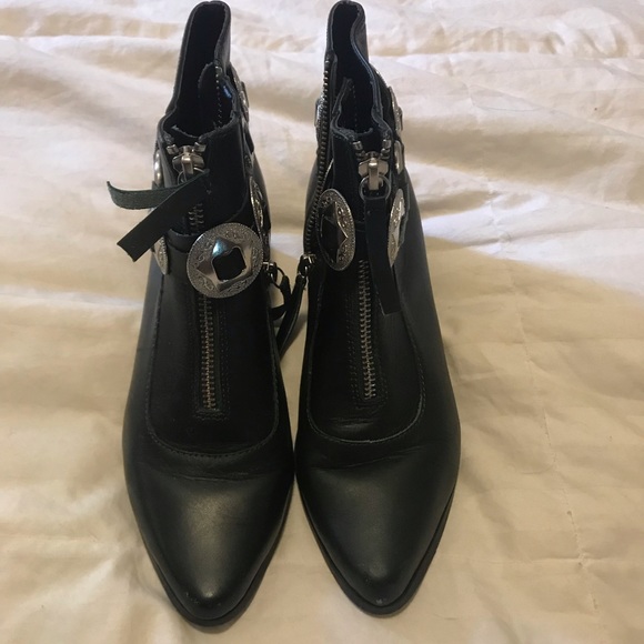 Grey City Dark Green Booties - Picture 2 of 2